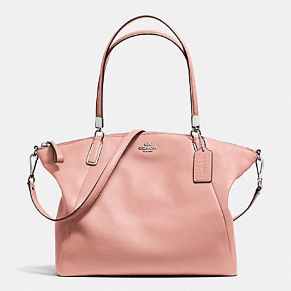 COACH Kelsey satchel in pebble leather silver/blush